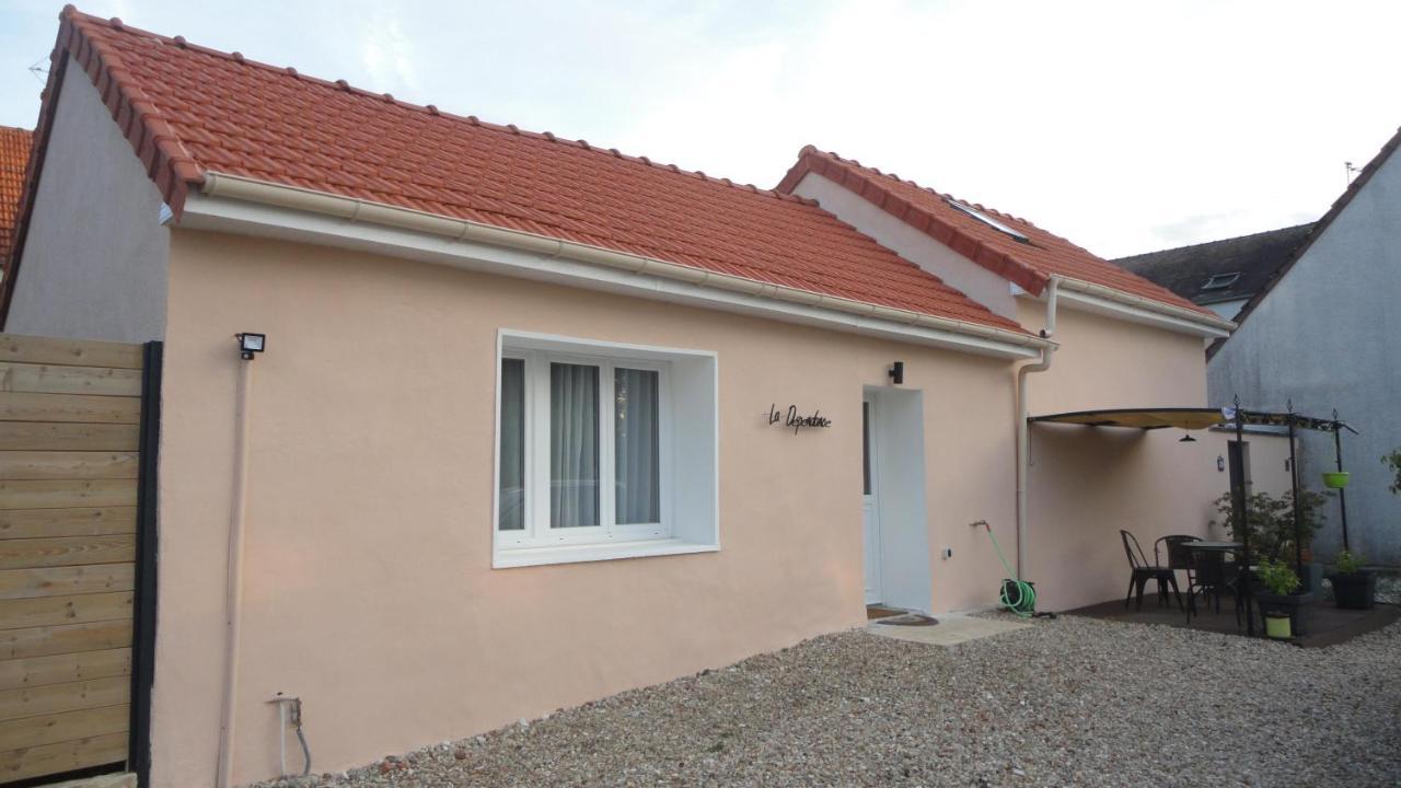 10km To Disneyland - Terrace Parking & Sleeps 4 *