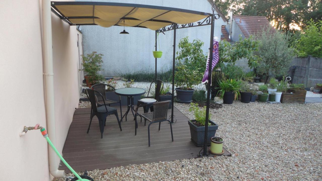 10km To Disneyland - Terrace Parking & Sleeps 4 * Quincy-Voisins