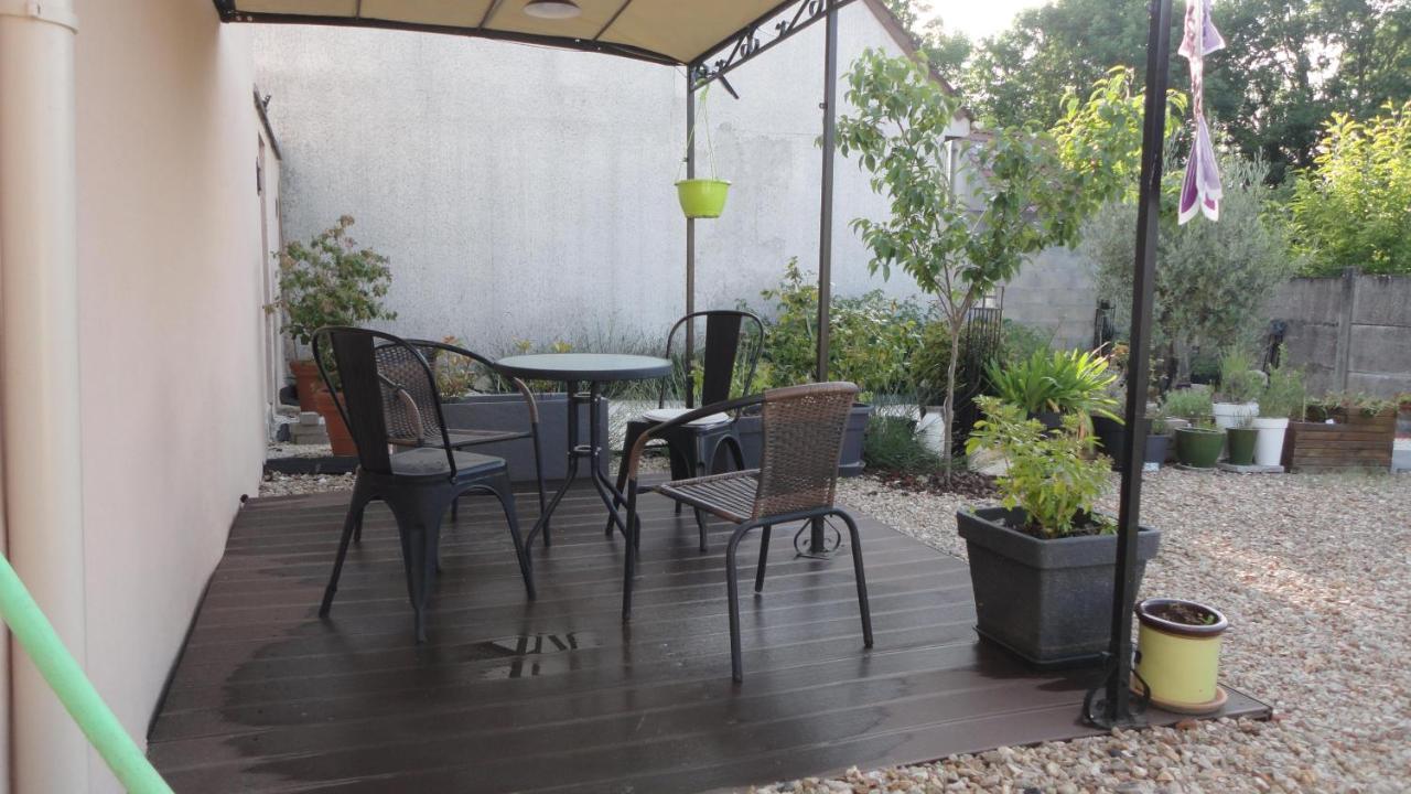 Hébergement de vacances 10km To Disneyland - Terrace Parking & Sleeps 4 Quincy-Voisins